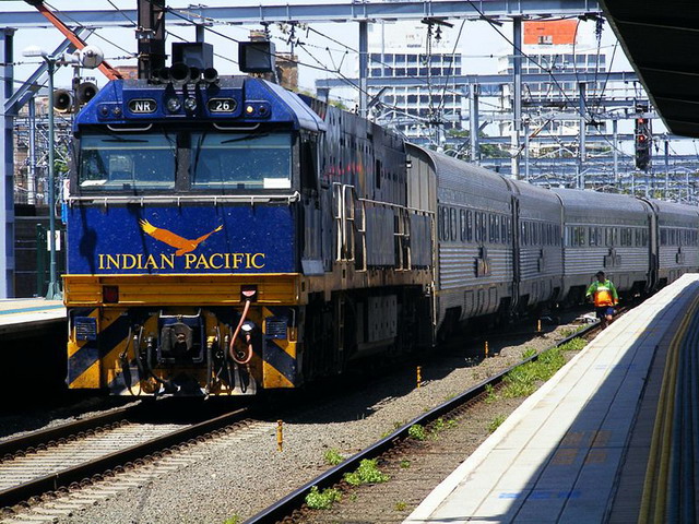 Туристический поезд Indian Pacific 