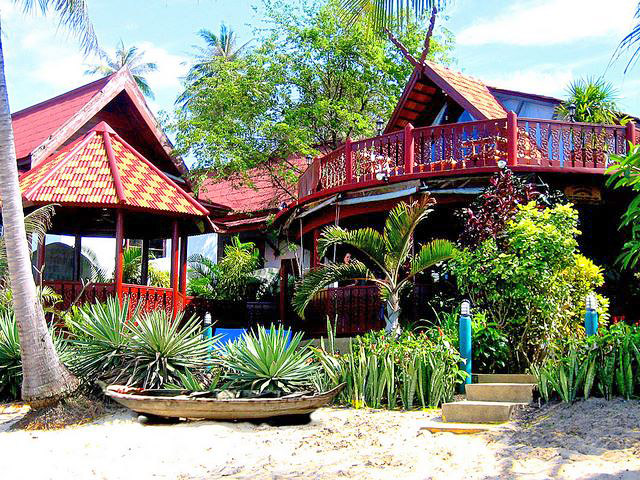 Аренда частных вилл - комплекс вилл Coconut Villages (Остров Самуи)